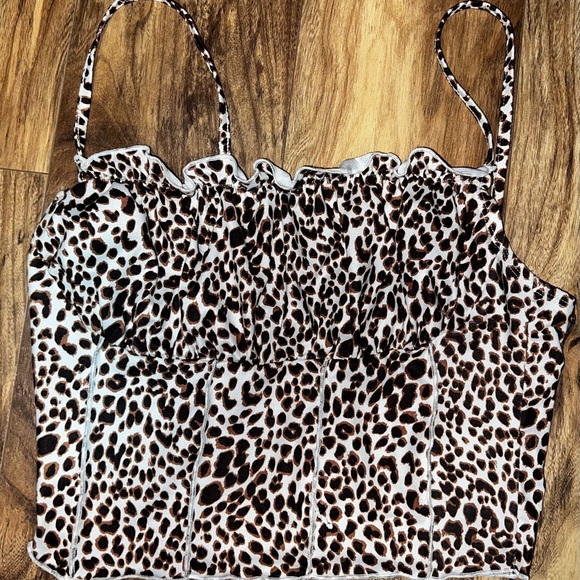 SHEIN Tops - SHEIN Leopard Print Ruffle Tank Top
